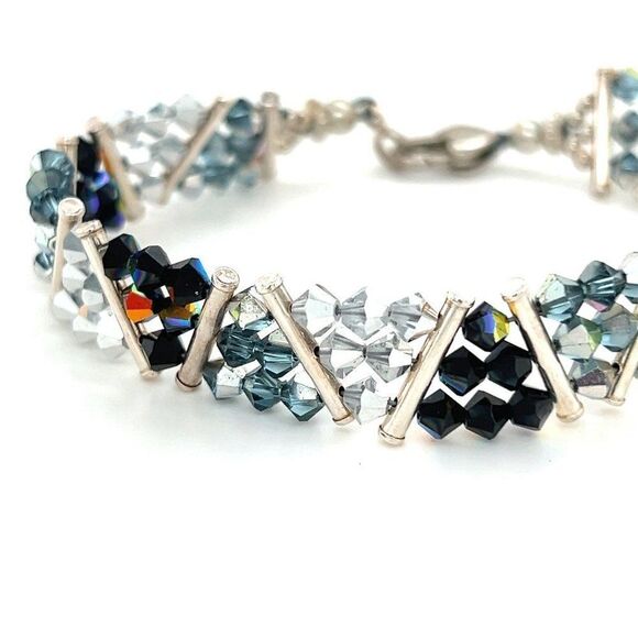 Bead Bracelet  - Picture 2 of 3